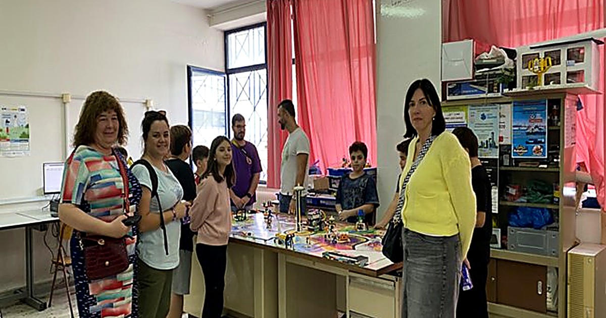 Robotics and STEAM in Education